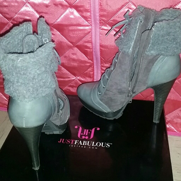 JustFab Shoes - ❗❗GREAT DEAL❗❗JustFab Boots